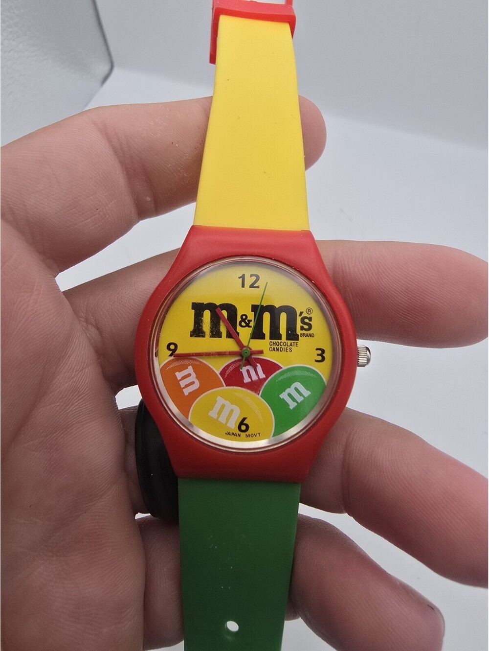 m&ms Mars Watch Chocolate Candies 1993 Yellow Green Band Red Plastic Case M&M's